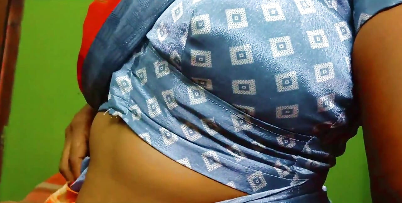 Ammu After Bath Dress Changing Showing Boobs