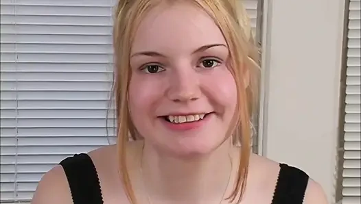 Desperate Amateurs Куш и Шайла сосут член и получают огромную порцию спермы на их хорошенькое лицо