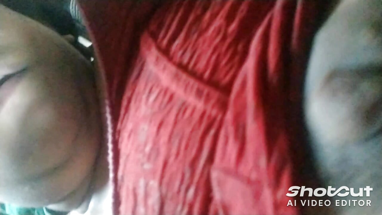 Hot bhabhi ki Desi chuchi rasgulle wali
