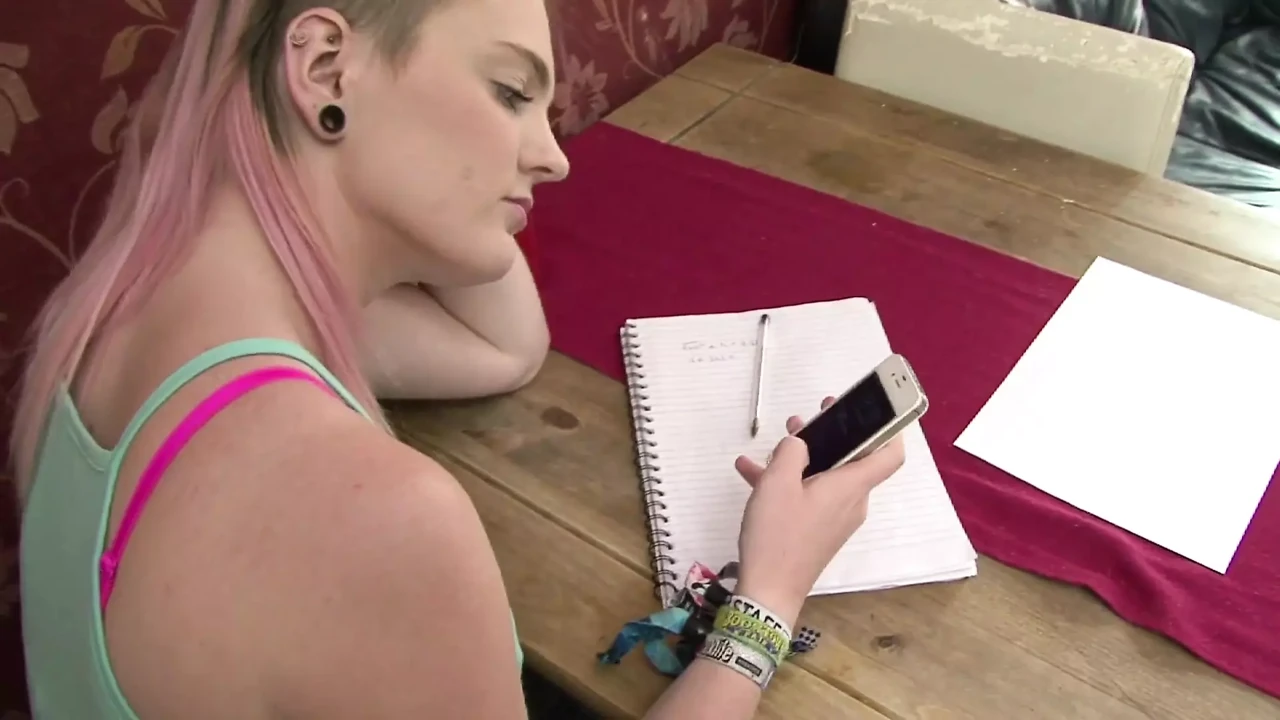 Cute stepdaughter Carly Rae gets fucked by her stepdad Luke Hotrod