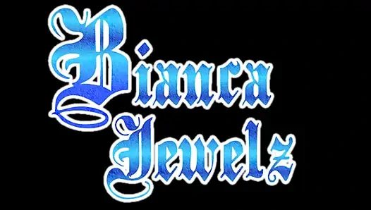 ГРУДАСТАЯ ЧЕРНОКОЖАЯ ТОЛСТУШКА ПРИНИМАЕТ ЖЕСТКИЙ ХУЙ