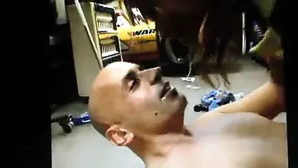 Spermă în gura mea, o voi scuipa chiar în a ta