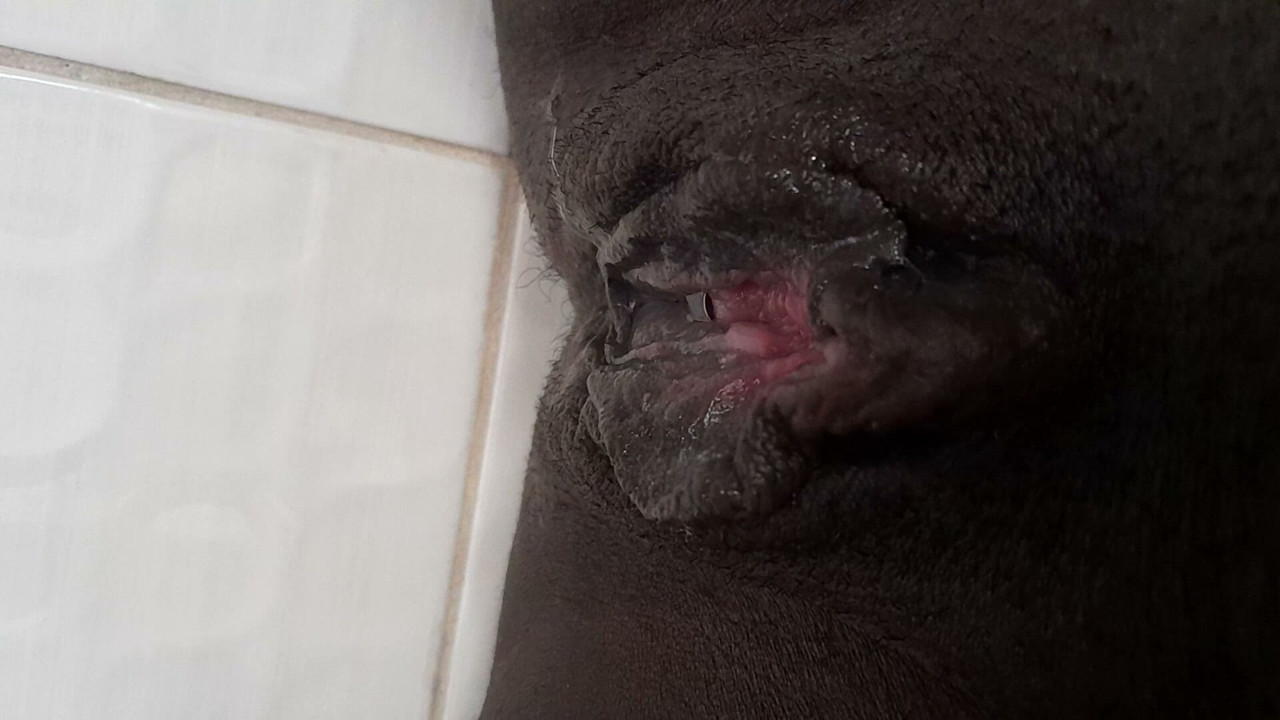 Hot Pussy dripping cum on ovulation day