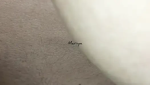 Наслаждение бойфренда Mallu в домашнем видео