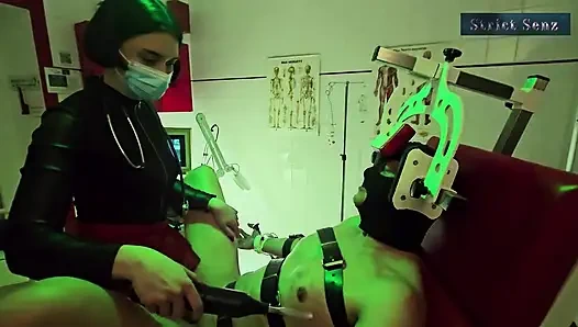 Dr. Lady Medea Muayene Tuhaf Ard Esaret Cbt ve Tıbbi Muayeneler P2