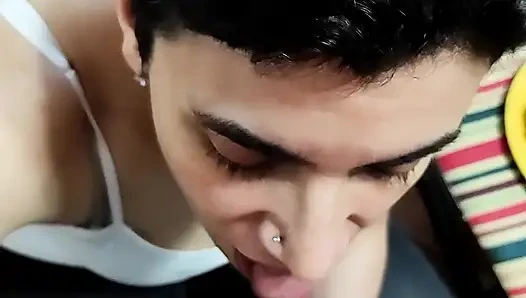 Quickie! Blowjob and Cum on Her Frankfurter! (and Black Jeans)