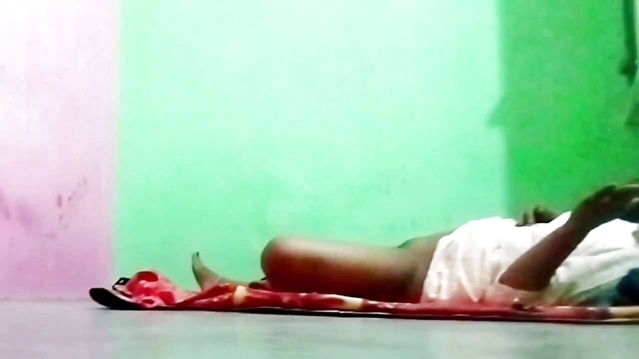 Indian Stepmom Sex Video Indian Mummy First Time Sex Video for Her Real Mummy Pussy Lising