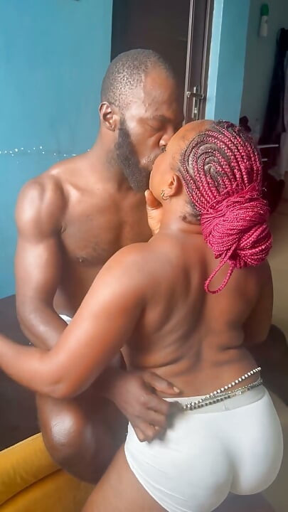 Having Some Good Time with My Chief 1