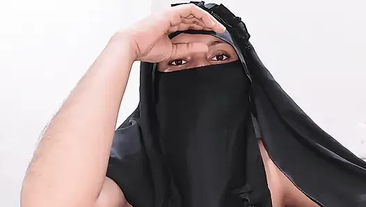 Güzel tesettürlü Hintli bangla ustası evli kadın domaltarak harly sikişiyor videosu.