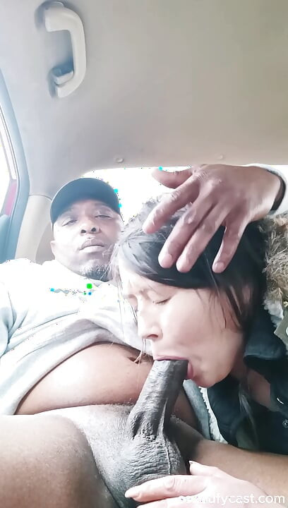 Asian Street Hooker Car Blowjob – Risky Roadside Deepthroat & Swallow & MILF