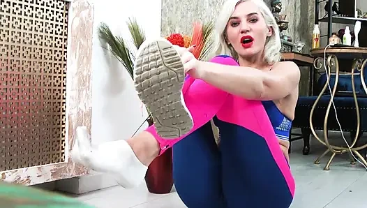 Поклонение спортзалю потным грязным носкам