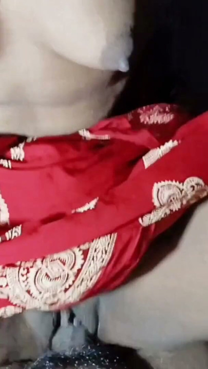 Viral sexy video of a Bangladeshi man with his elder brother's mother-in-law. | Clip 3