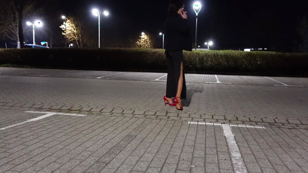 În blugii mei sexy rupți, atât de tare m-am durut