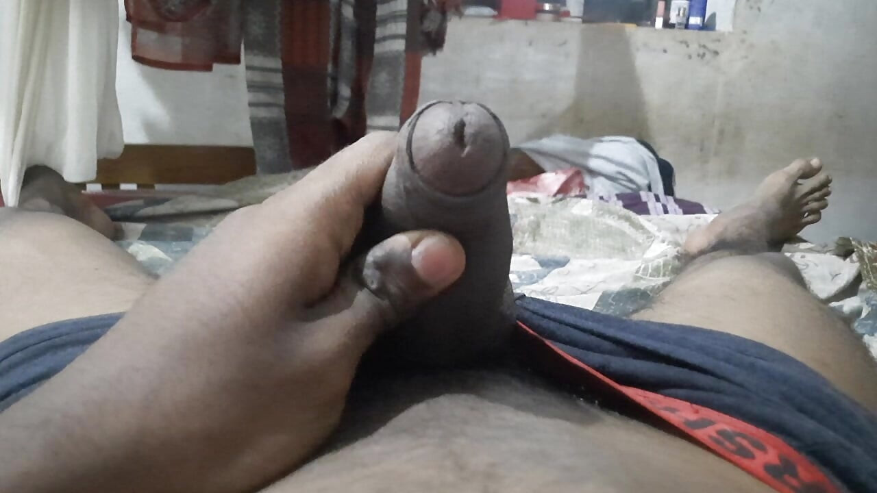 Hot six pack boy masterbating in the room