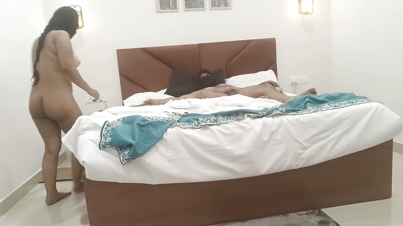 Sexy girl ke dancing sex Uncle ne chod diya