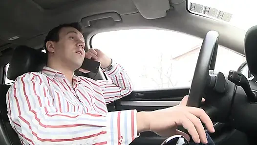 Sarışın Sekreter Büyük Yarağı Emiyor Ve Sert Biniyor