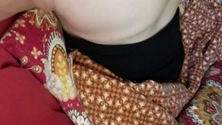 Маленькая толстушка, белая девушка с большой шикарной задницей раком