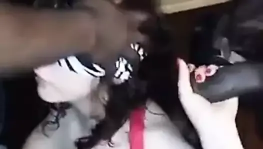 filmando esposa puta em orgia com negros tarados