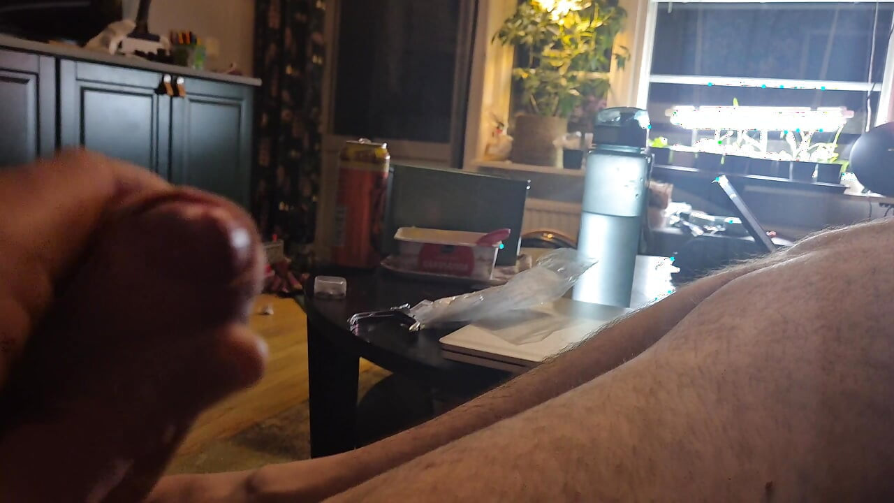 Took my cock out and got helped by working girl in glasses