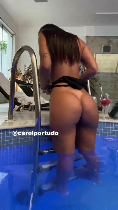 oicarolneves naked
