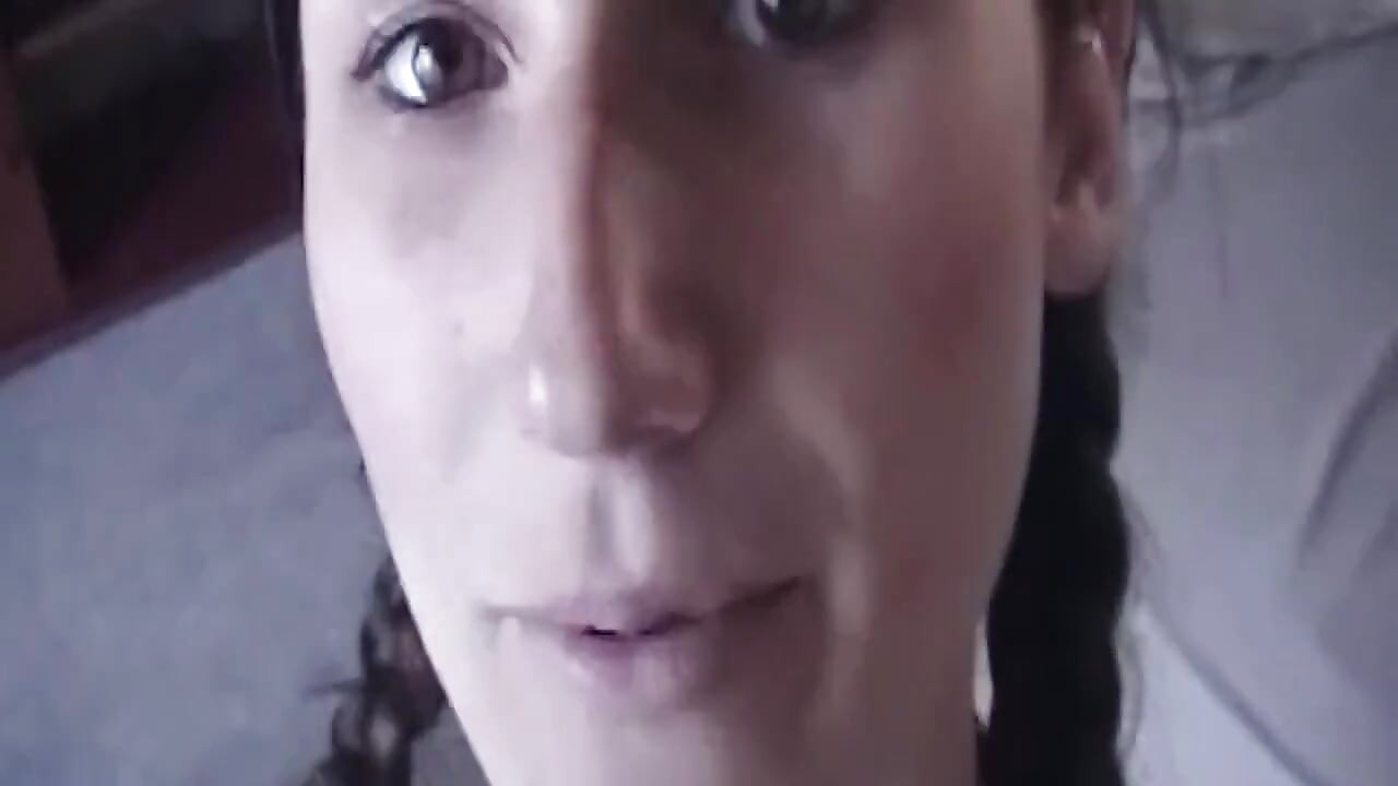 Brunette MILF Gives Sloppy Wet Blowjob with Dripping Saliva