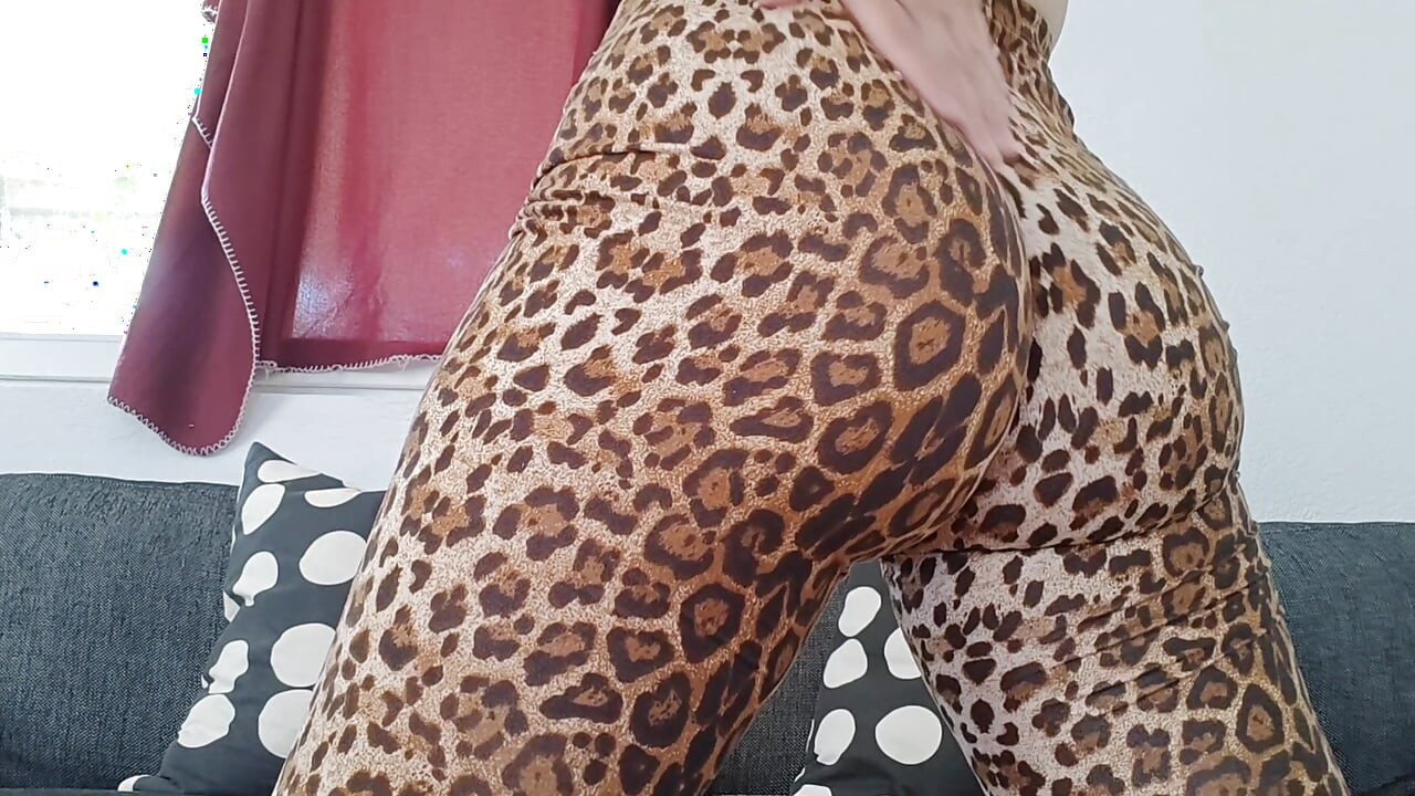 Big Juicy Ass Dildo Ride