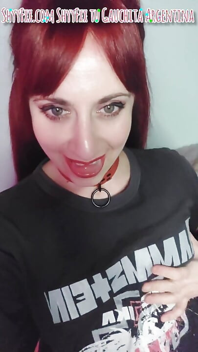 Din Ninfoman-kæreste gør din pik hård