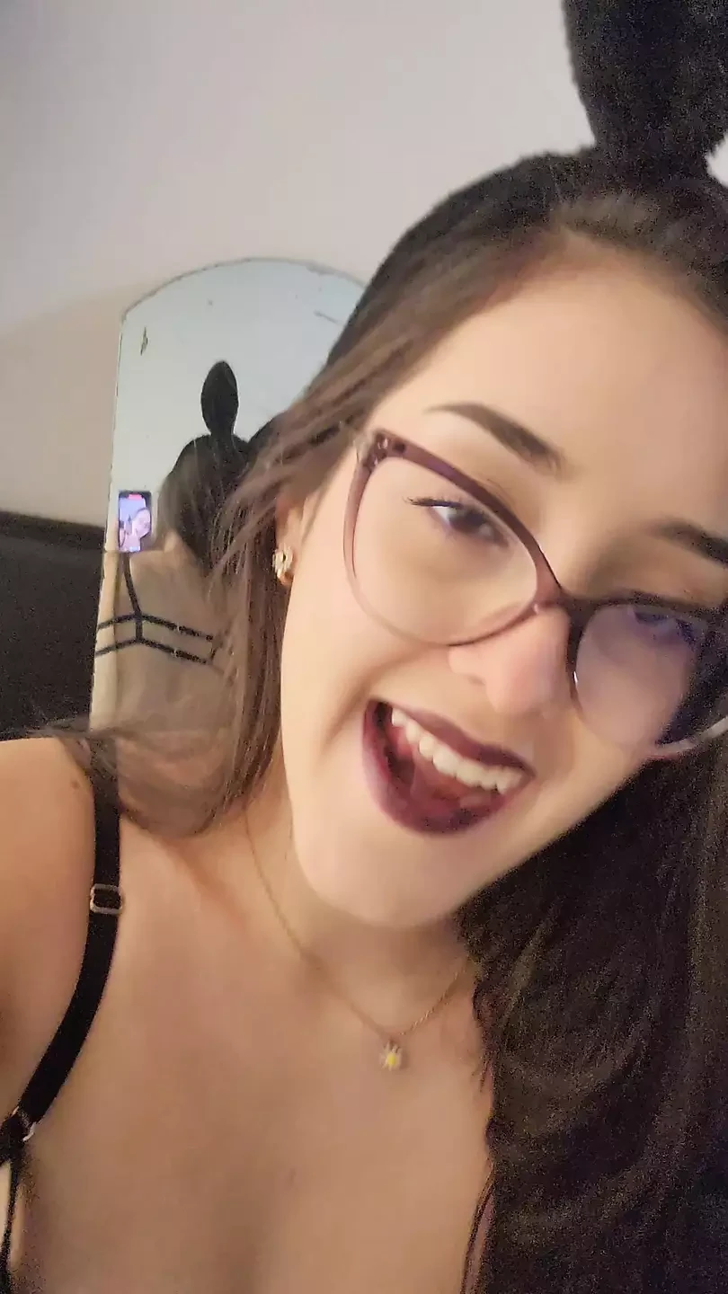 Conejita Sexy Con Plug Anal
