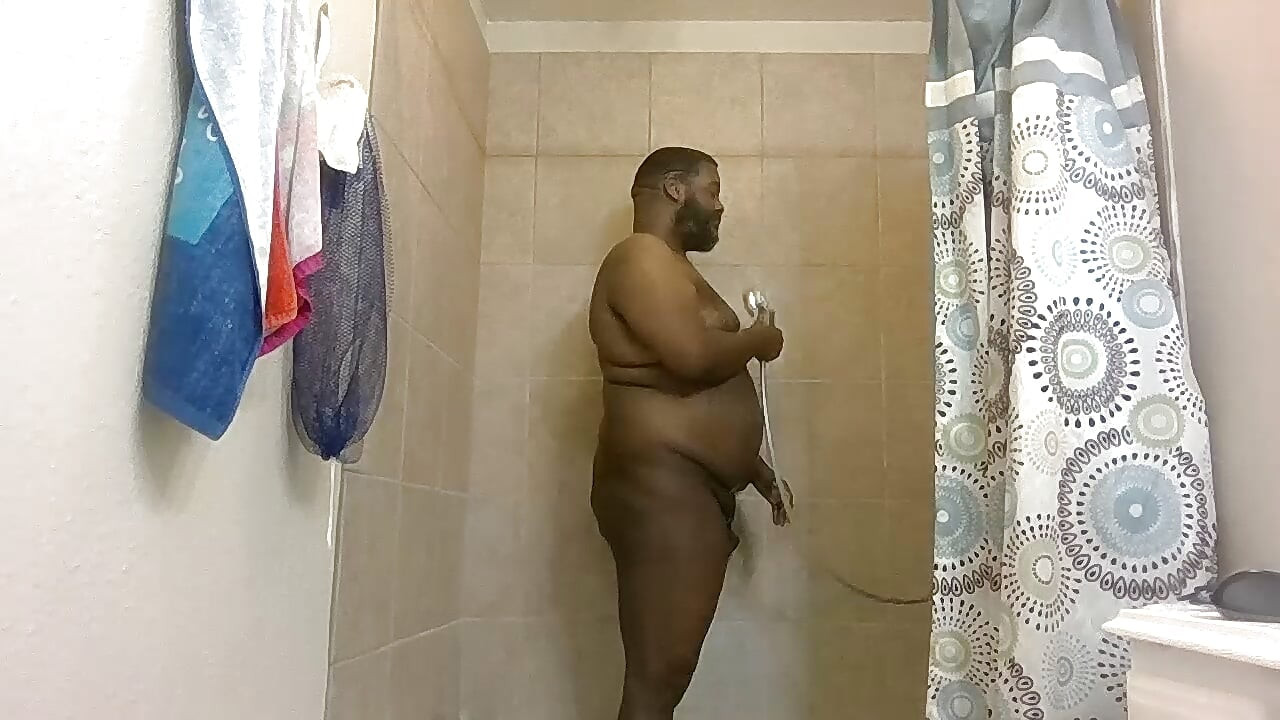 Afternoon slutty shower