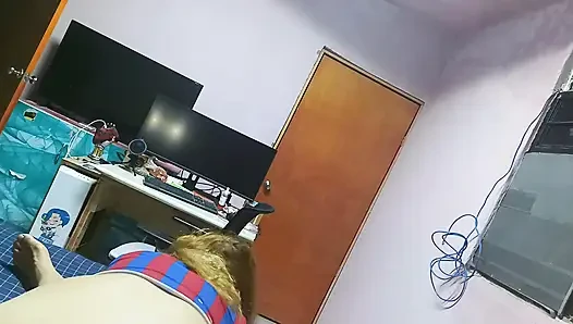 Мастурбирую анал