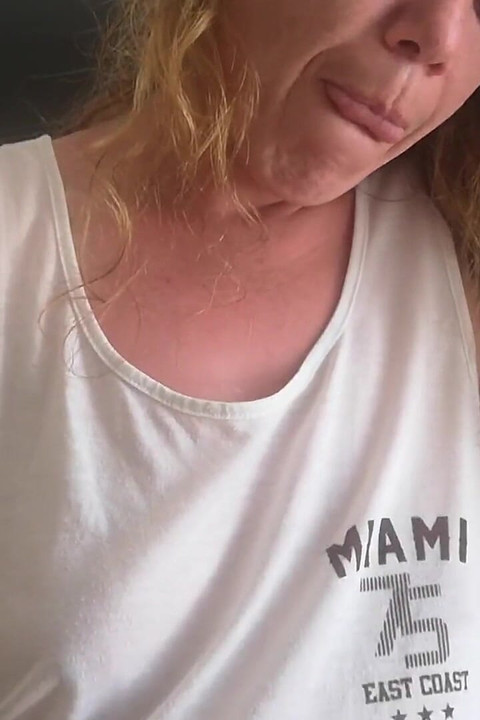 내 배다른 여동생은 임신을 원하지 않아