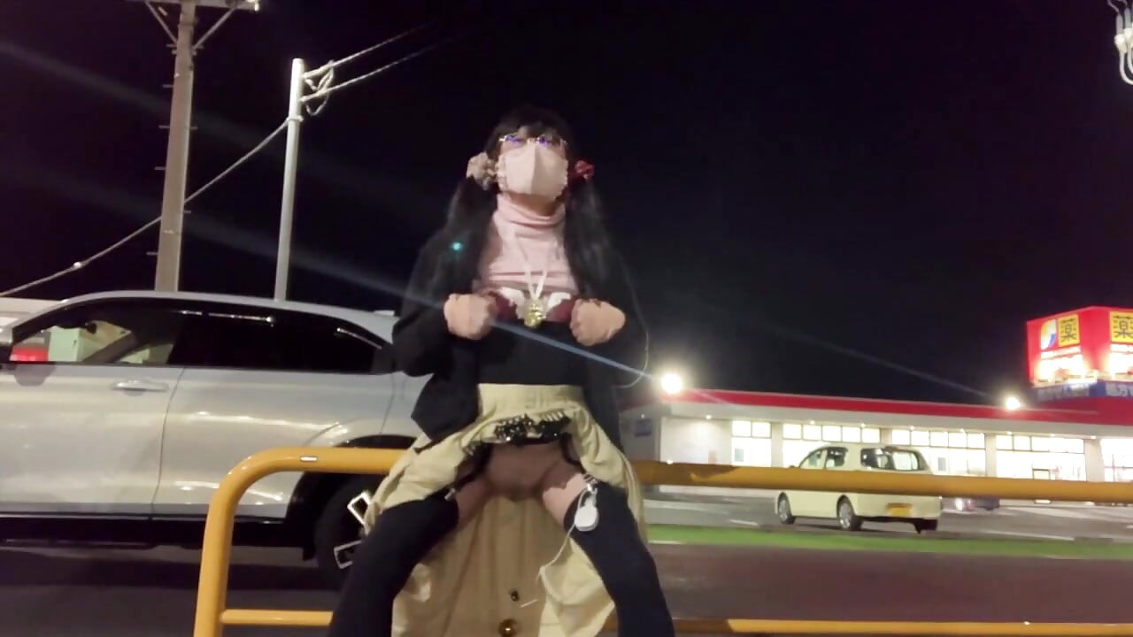 Pelatihan sukarela No41 Menyelipkan paparan di tempat parkir pusat perbelanjaan