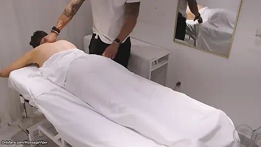 Cheating Wife Fucks the Massage Therapist