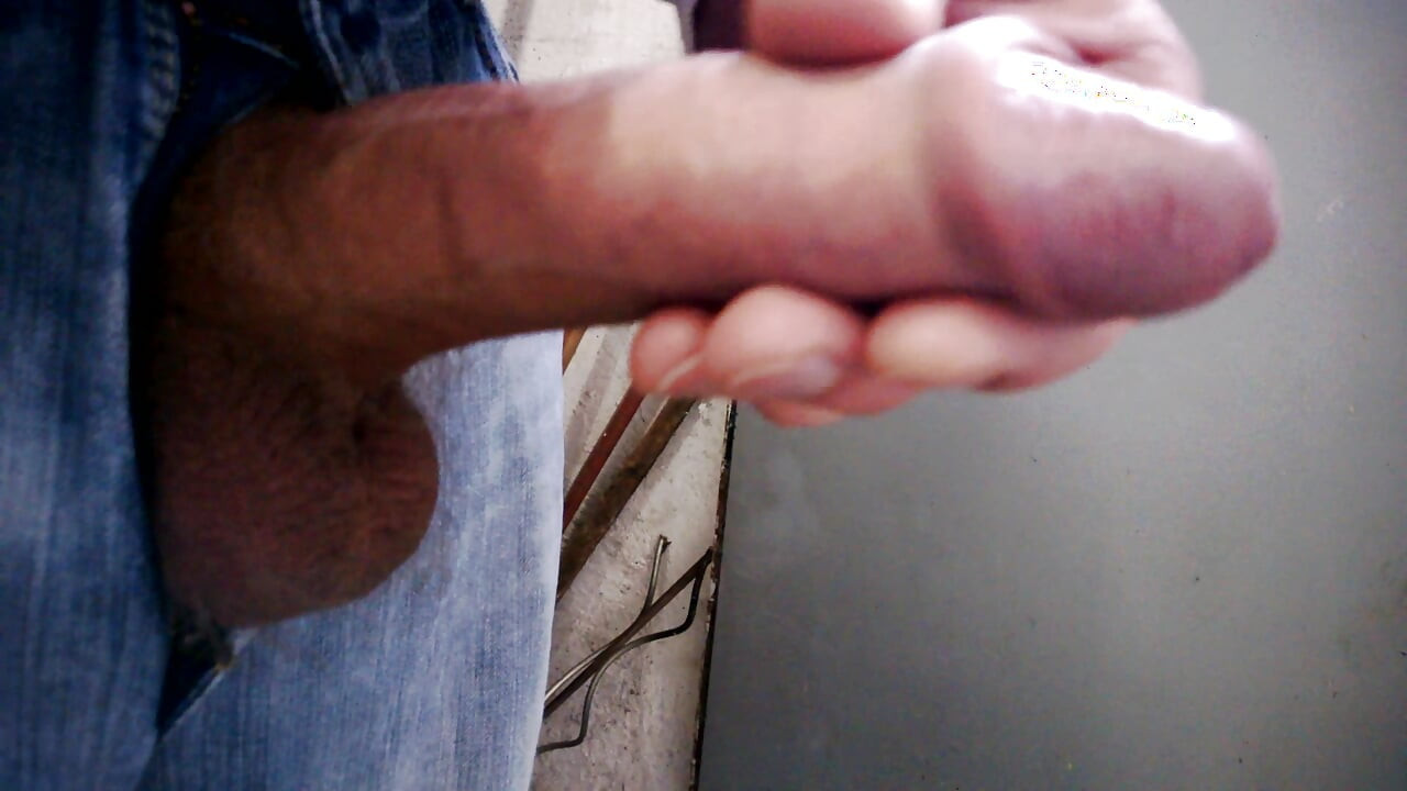 Huge Cumshot