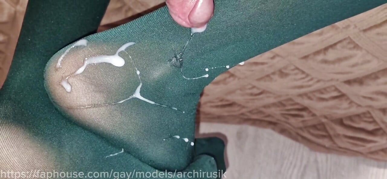 A huge compilation of bareback cum shots from a cute twink