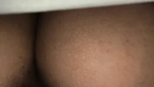 Осмелился мой куколд не получить стояк во время трения его члена, а он в конечном итоге трахает меня