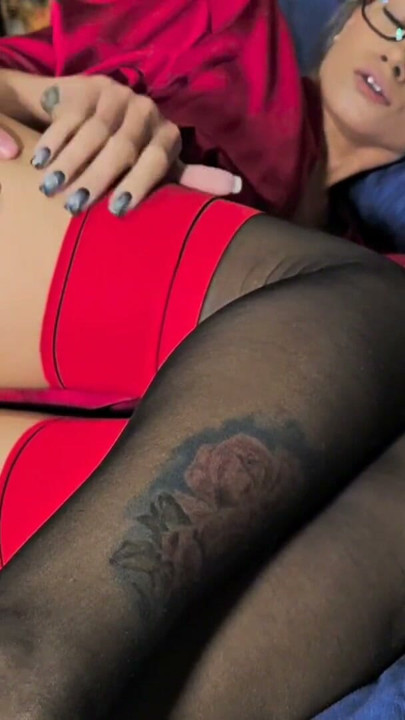 While Stepmom Was Lying on Her Side, I Pulled Her Panties | Clip 1