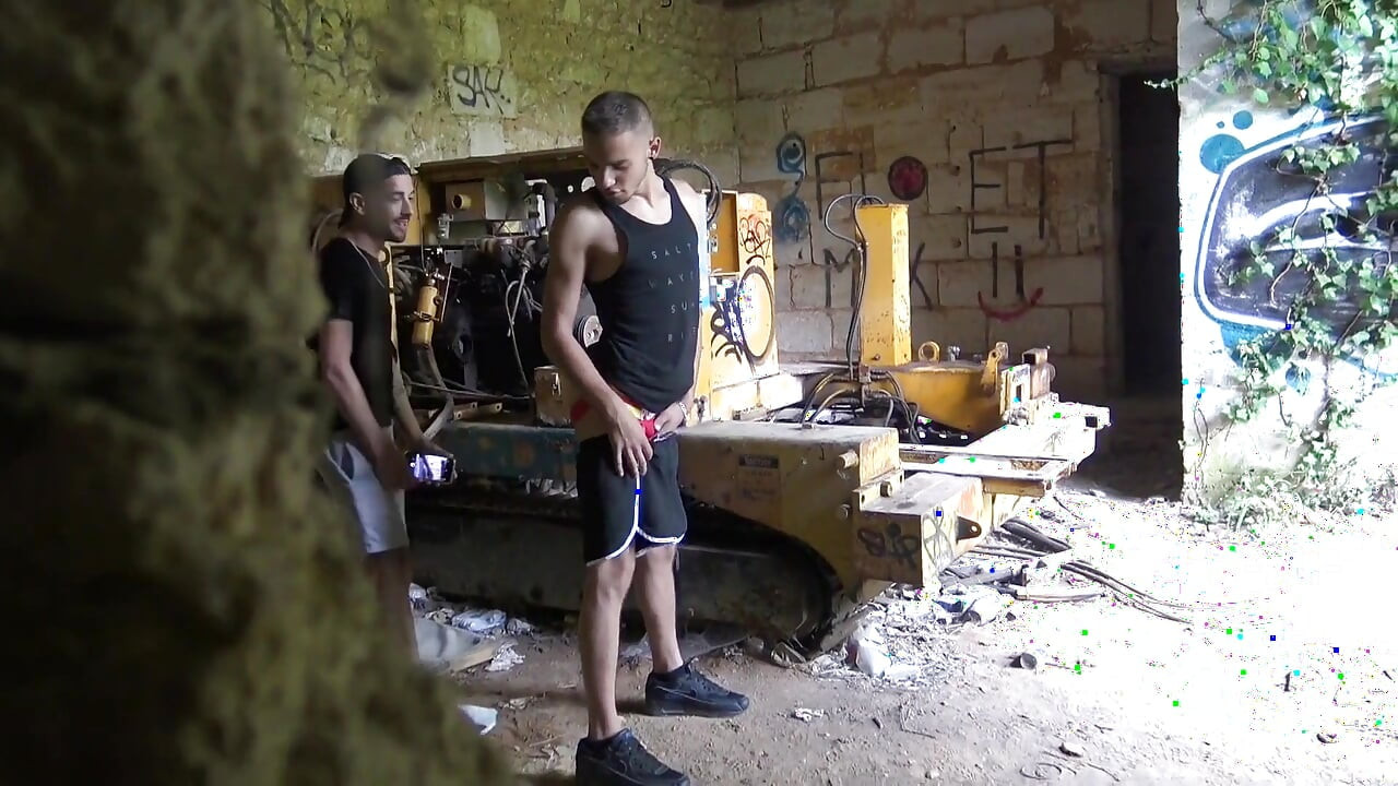 French twink Kevin Ass used raw by young straight boy curious