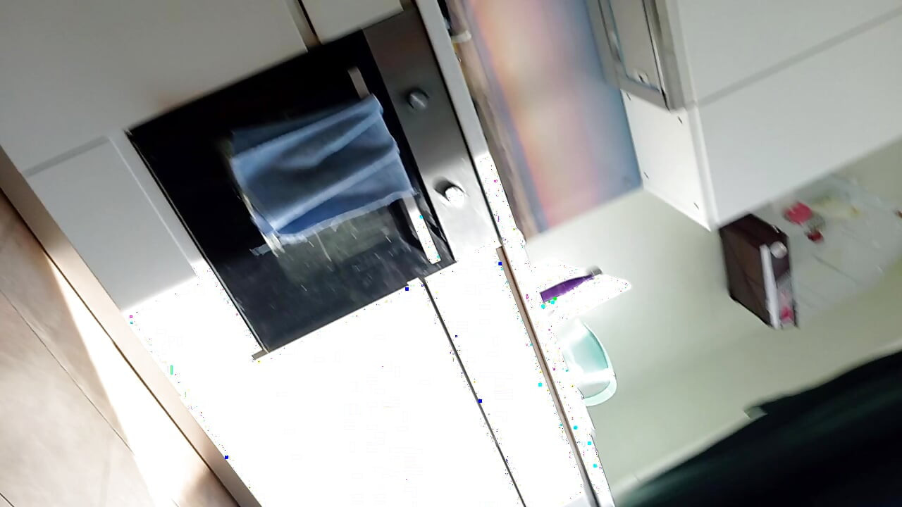 Seksowne porządki po imprezie swingersów