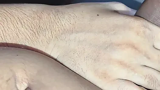 Desi bhabhi ki saudara tiri pertama kali chudai india