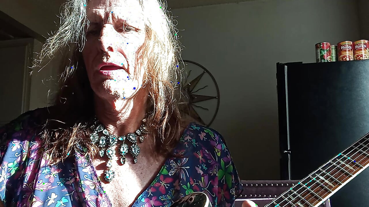 Lizzy Yum SFW SD August 2025 Dilating #83 (love bus Lords of acid)