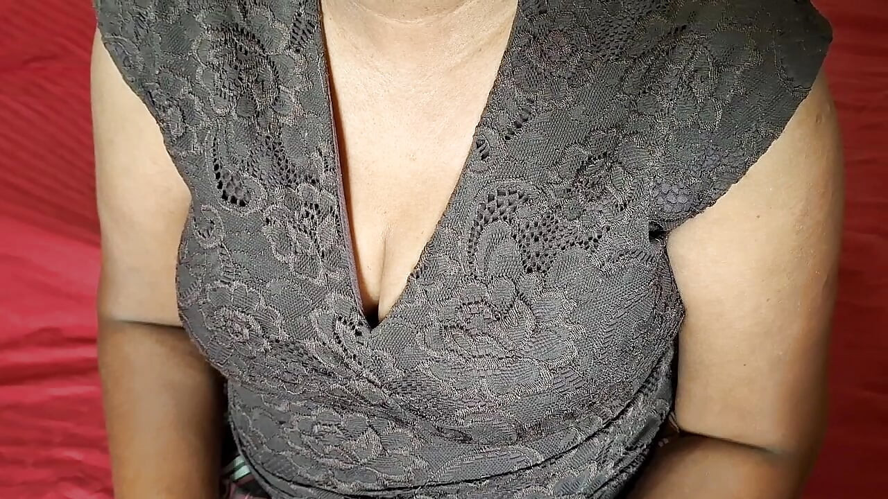 Home alone  friend's sexy mom