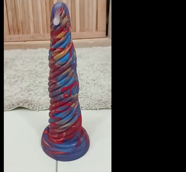Anal orgazm yarağımı fışkırtıyor