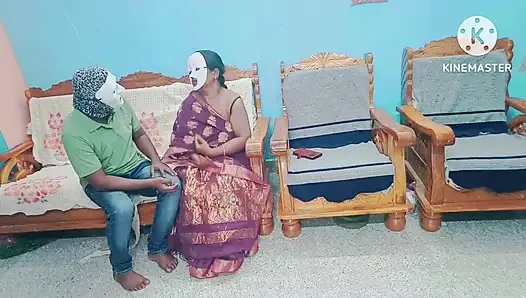 Beni sikebilir ve hamile bırakabilirsiniz - Tamil azgın üvey kız kardeş yüksek sesle inleyerek sikiliyor