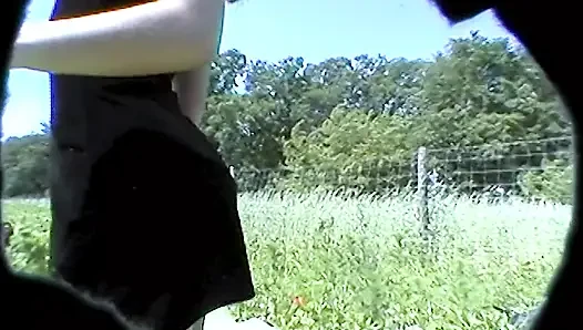 Anne Kız Dışarıda Anal Seks Dildo Ile
