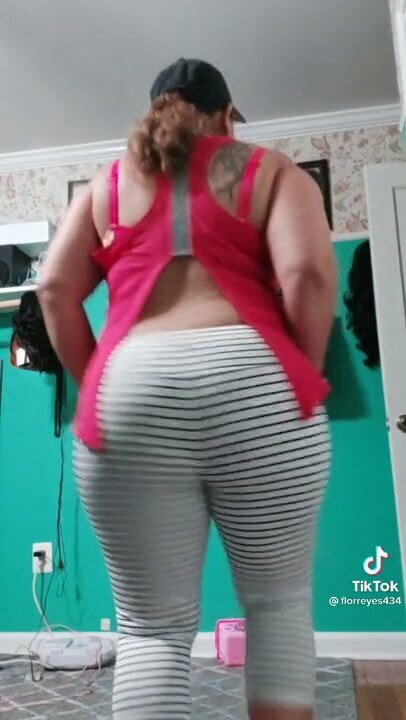 Sexy mom