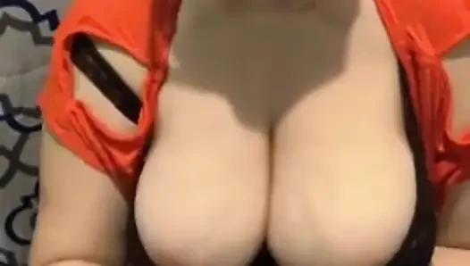 Ngocok teman di pesta piyama