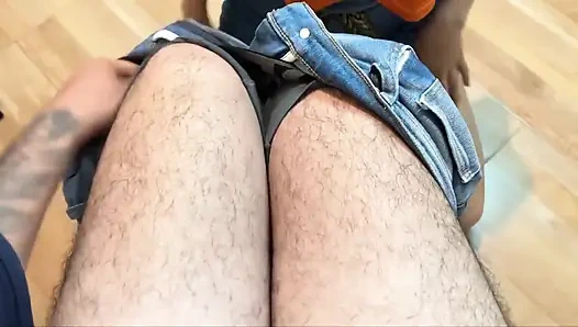 Adik tiriku masukin kontolku ke dalam memeknya daripada muasin memeknya pakai mainan seks