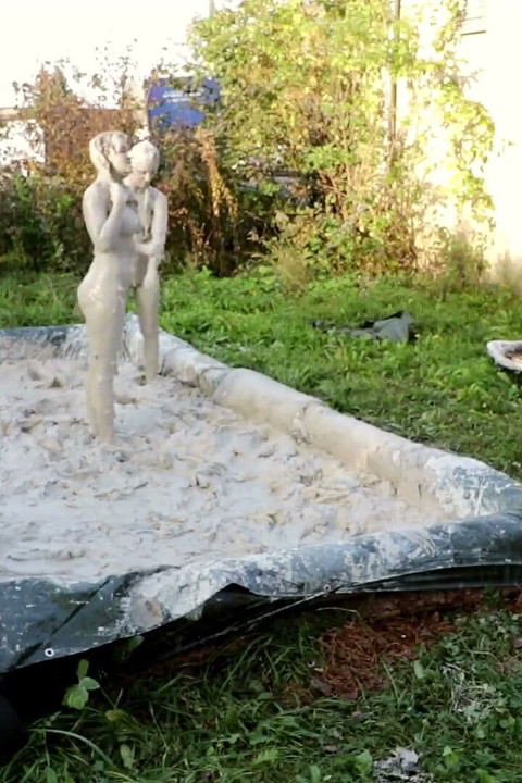 Andrea Heavy Labour Scene 5 of 5
