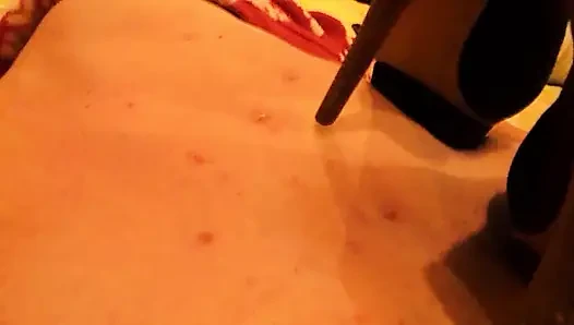 Fetisch mit nietenfick